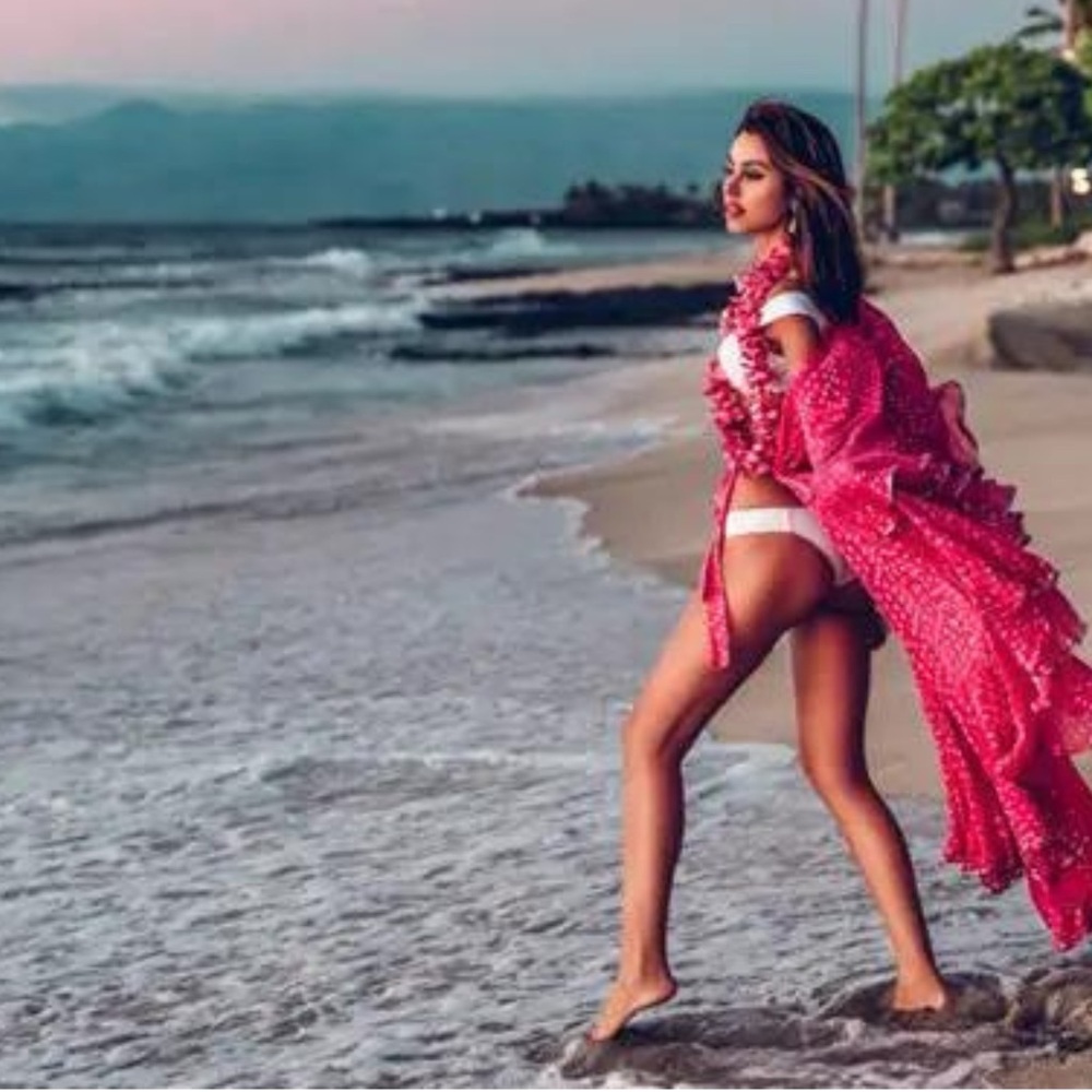 Beach Cover-ups|Beach Women Sexy Elegant Long Sleeve| Summer2025|One Size - Picture 5 of 6